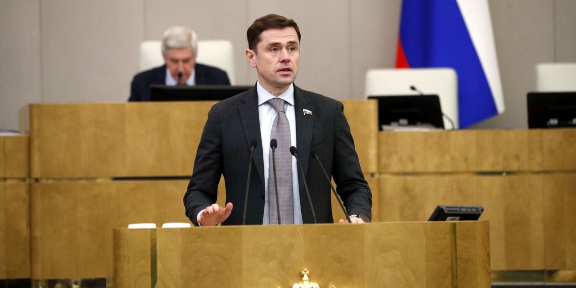 Александр Аксёненко: почему ЕГЭ оценивает, но не оценивается?