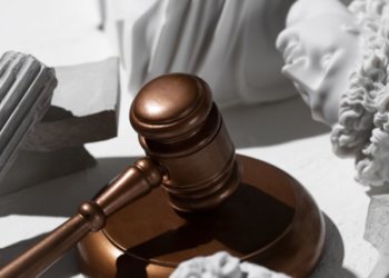 Трех новосибирцев осудят за случайное убийство женщины на охоте