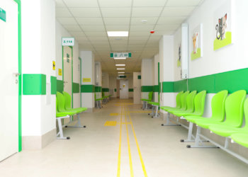 Строительство одной из ГЧП-поликлиник продлили до конца 2025 года