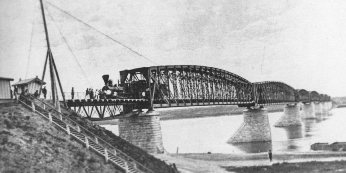 Легенды Новосибирска: история сибирского «Титаника»