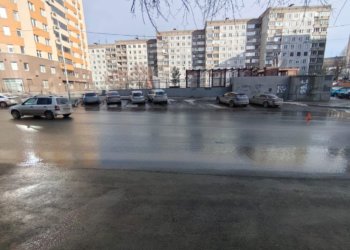 Водитель Mazda сбил подростка на пешеходном переходе в Новосибирске