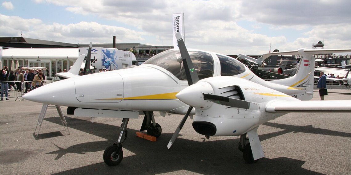 В Новосибирске продают частный самолет за 120 млн. рублей