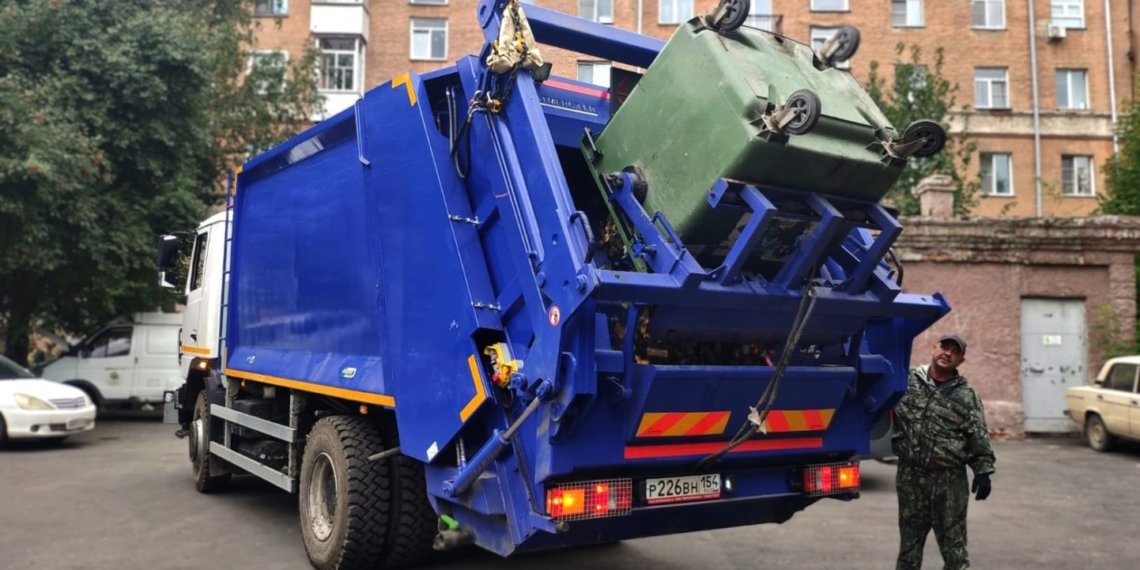 Стало известно, из какого района Новосибирска вывезли больше всего мусора в 2024 году