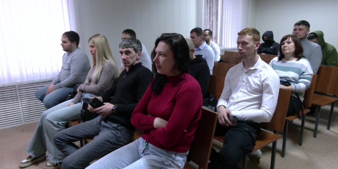 Банду новосибирцев начали судить за подставные ДТП на 4 млн. рублей