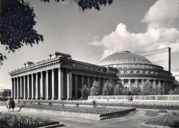 Легенды Новосибирска: предсказатель Мессинг и могила писателя Хармса за НОВАТом