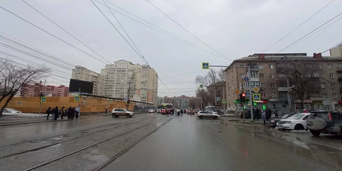 Смертельное ДТП произошло в Ленинском районе Новосибирска