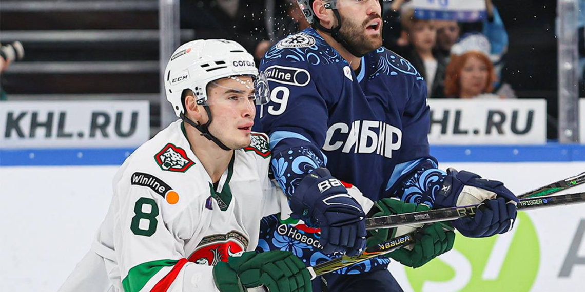 «Сибирь» уступила «Ак Барсу» с разгромным счетом в матче КХЛ