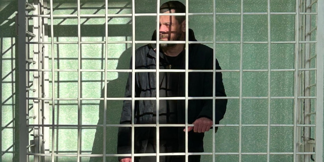 Новосибирсий заключенный напал на сотрудника ФСИН — суд начал рассматривать дело