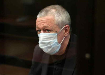 Актер Михаил Ефремов вышел на свободу по УДО