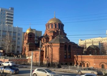 В ночь на Пасху новосибирцев будут возить дополнительные троллейбусы