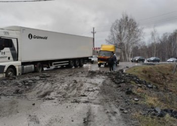 Новосибирский ТУАД призывает перейти на лёгкий транспорт из-за разрушения дорог