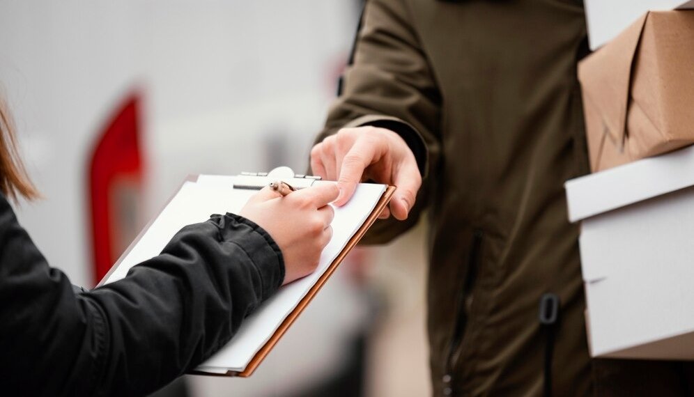 Отделения Почты России изменят график работы на майские в Новосибирской области