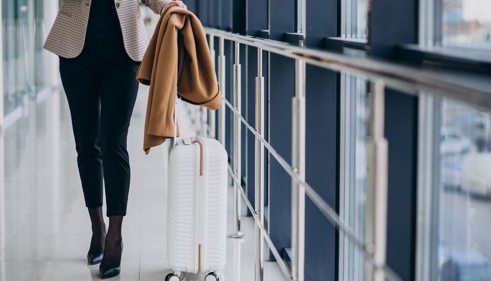 Жительница Новосибирска осталась без вещей в Таиланде — её чемодан улетел на Шри-Ланку