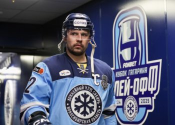 Капитан ХК «Сибирь» Широков пропустит следующую игру из-за травмы