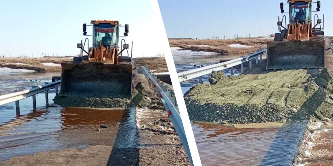 Талые воды затопили пять дорожных участков за два дня в Новосибирской области