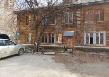 Три аварийных дома расселили в Новосибирска за неделю
