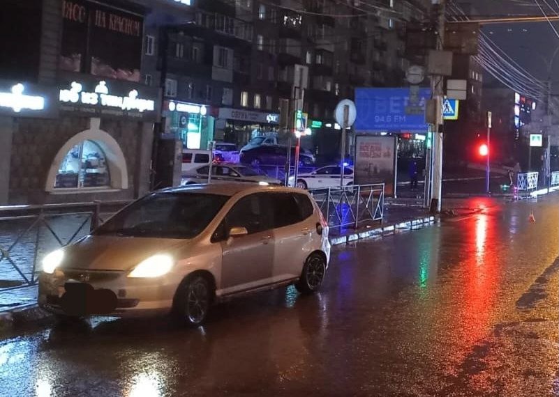 Школьница попала в больницу после ДТП в центре Новосибирска