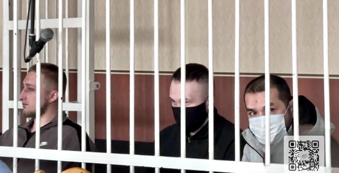 В Новосибирске начали судить вымогавших у людей деньги лжеполицейских