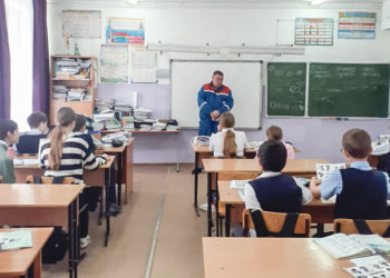 «Россети Новосибирск» провели уроки электробезопасности перед летними каникулами