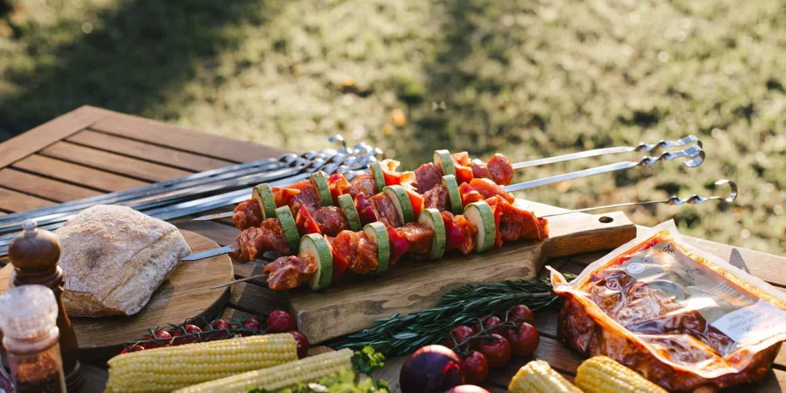 Шашлычный сезон открыт: что предпочитают новосибирцы