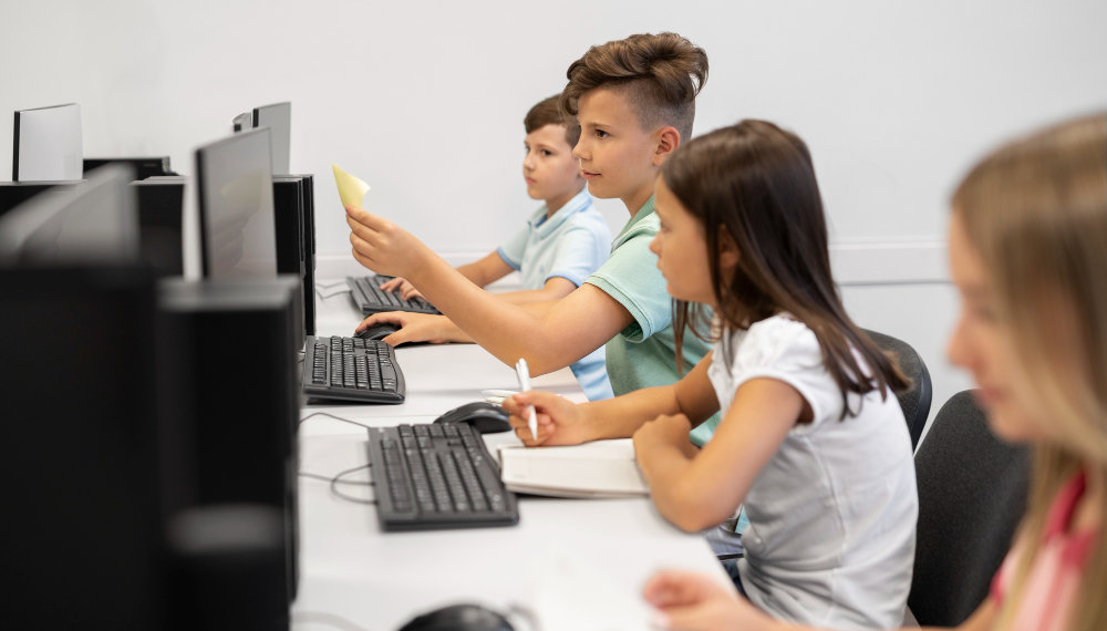 Школьникам расскажут, кто создает технологии защиты в интернете