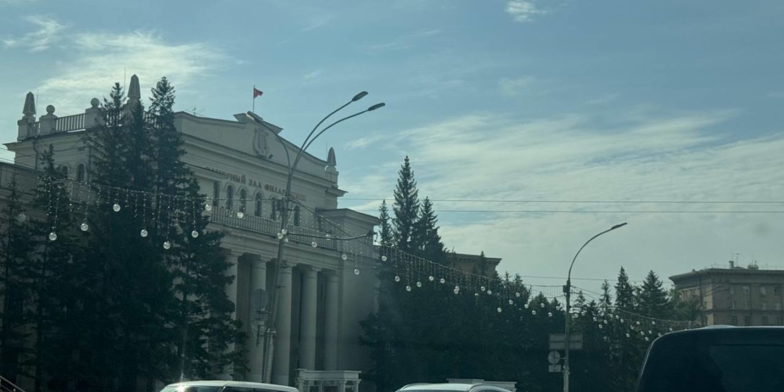 Шторм, град и грозы прогнозируют вечером в Новосибирске