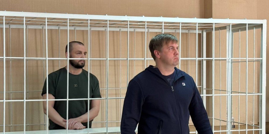 Экс-полицейского отправили в колонию на 13 лет в Новосибирске