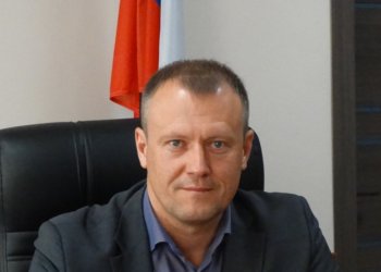 Главу поселка Линево могут снять с должности — требование выдвинул Травников