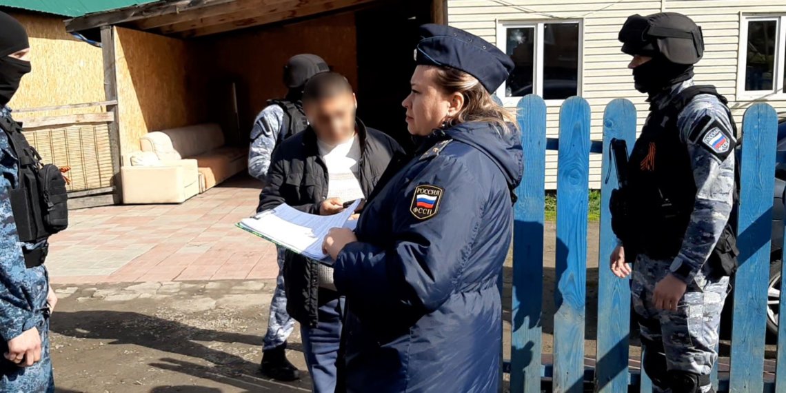 Новосибирские приставы взыскали 430 тысяч рублей в ходе рейда