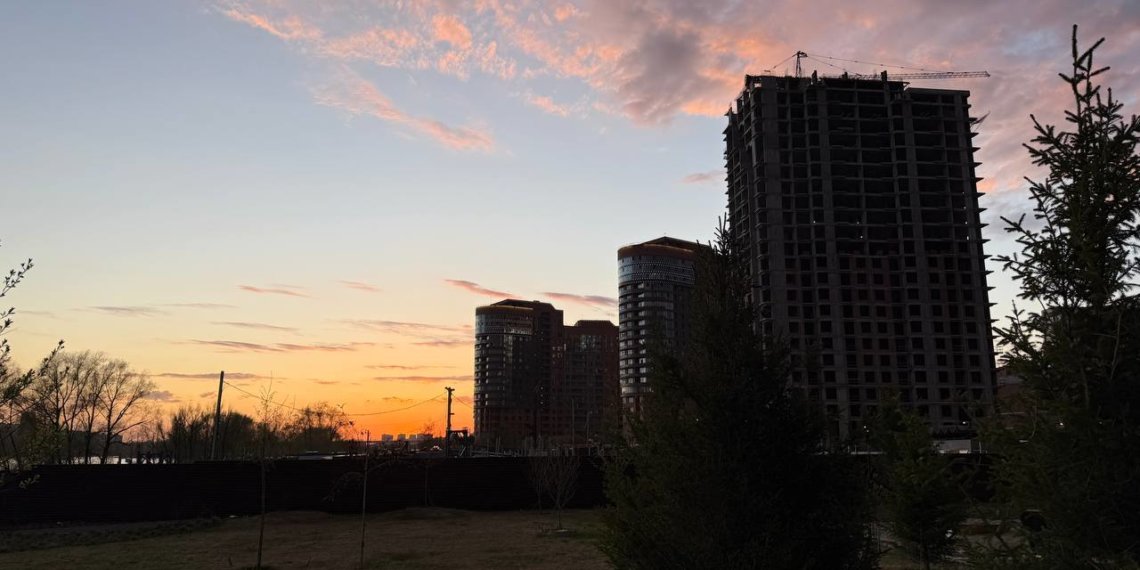 Чем опасно чрезмерное пребывание на солнце — рассказали в Минздраве Новосибирской области