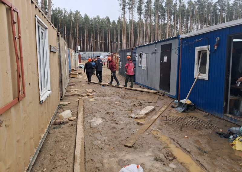 На новосибирских стройках выявили 460 нарушений миграционного законодательства