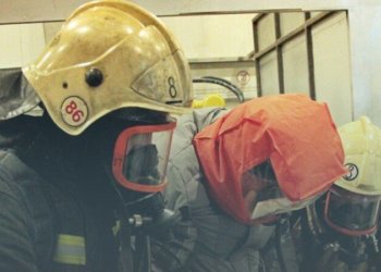 В Искитиме 10 человек эвакуировали при пожаре в девятиэтажке