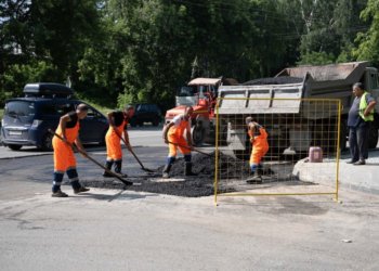 НТСК завершает благоустройство после зимних ремонтов на теплосетях Новосибирска
