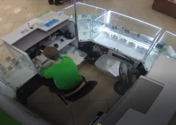 ФСБ уличила новосибирца в продаже персональных данных абонентов