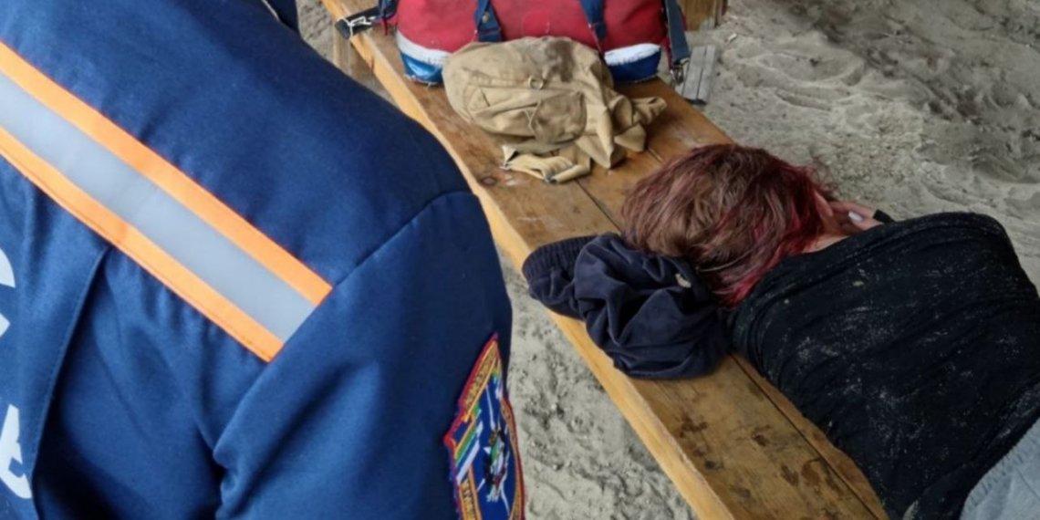 Бутылка водки вместо лагеря: в Новосибирске потребовалась помощь пьяному ребёнку