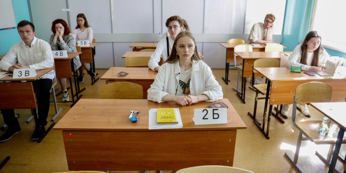 Стало известно, сколько выпускников сдали ЕГЭ на 100 баллов в Новосибирске