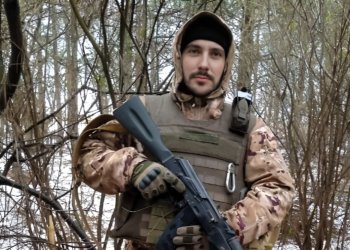 Боец СВО вернулся из украинского плена на родину в Новосибирскую область