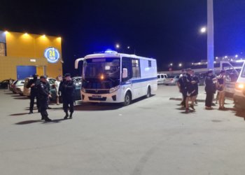 В Новосибирске на участников нелегальных гонок составили 40 протоколов