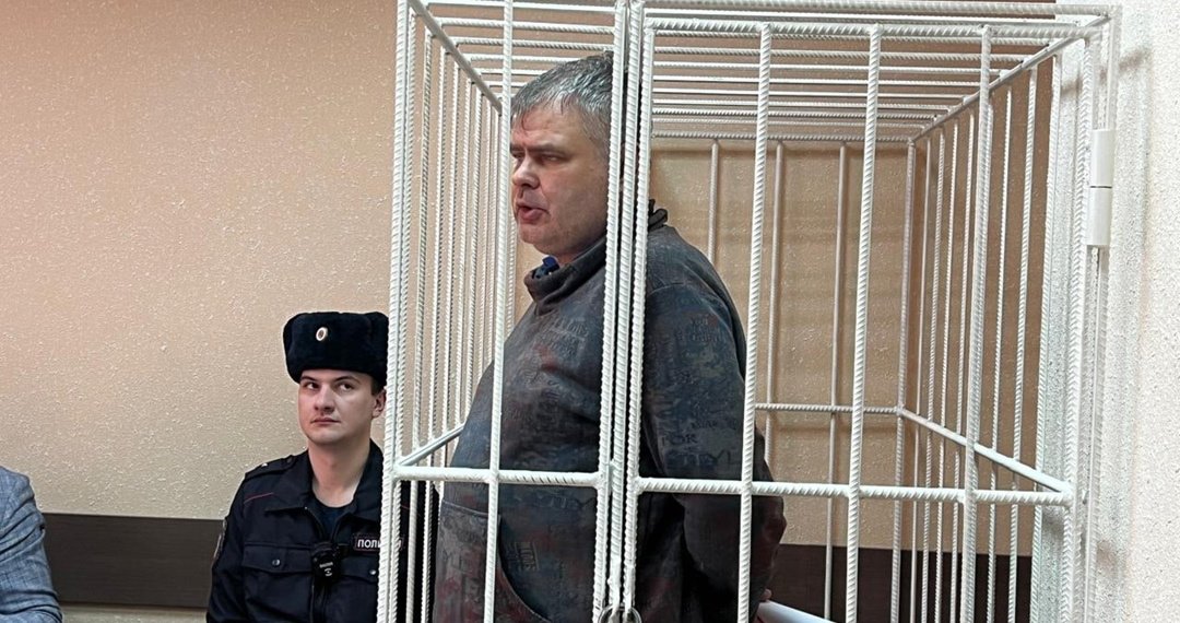 Новосибирский суд начал рассматривать дело экс-главы «Центра водных видов спорта» о взятке