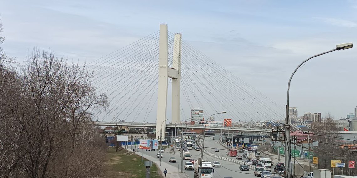 Депутат Роман Яковлев: проезд по четвёртому мосту должен быть бесплатным минимум 10 лет