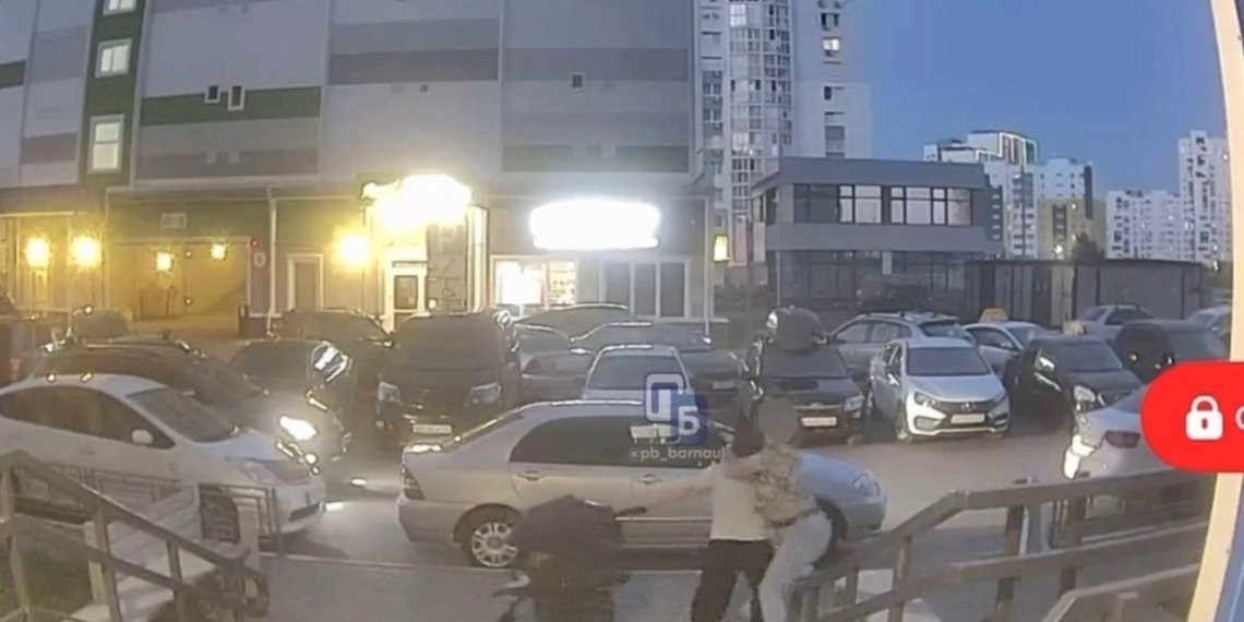 Двухмесячная девочка пострадала в результате драки в Барнауле