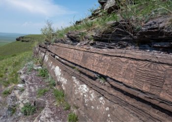 Виртуальный тур по памятнику наскальной живописи разработали в Сибири