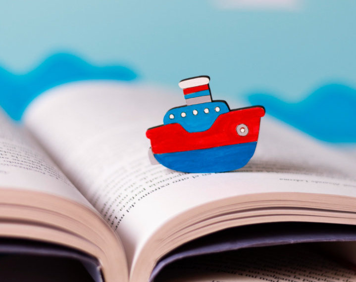 Детскую книжную карту для семей с маленькими детьми введут в России