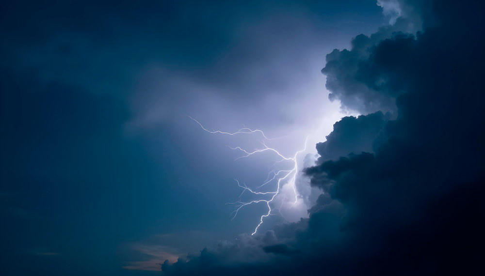 В Новосибирском планетарии рассказали, какое редкое явление засняли в небе над США