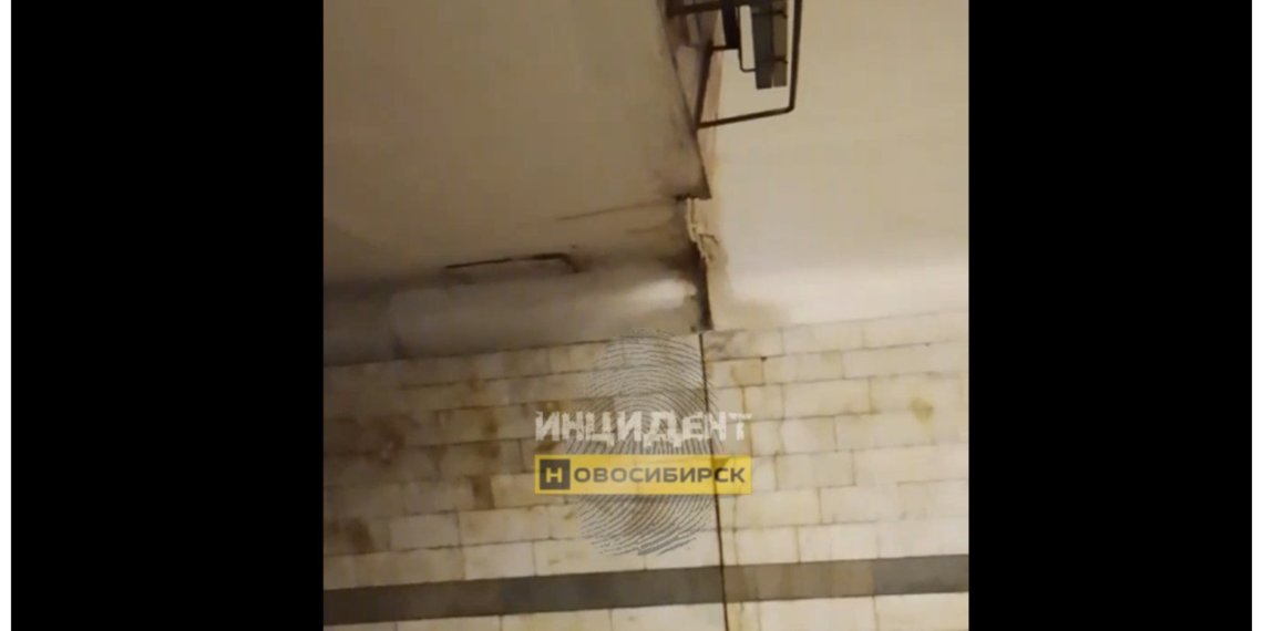 Обрушившийся на Новосибирск ливень затопил метрополитен