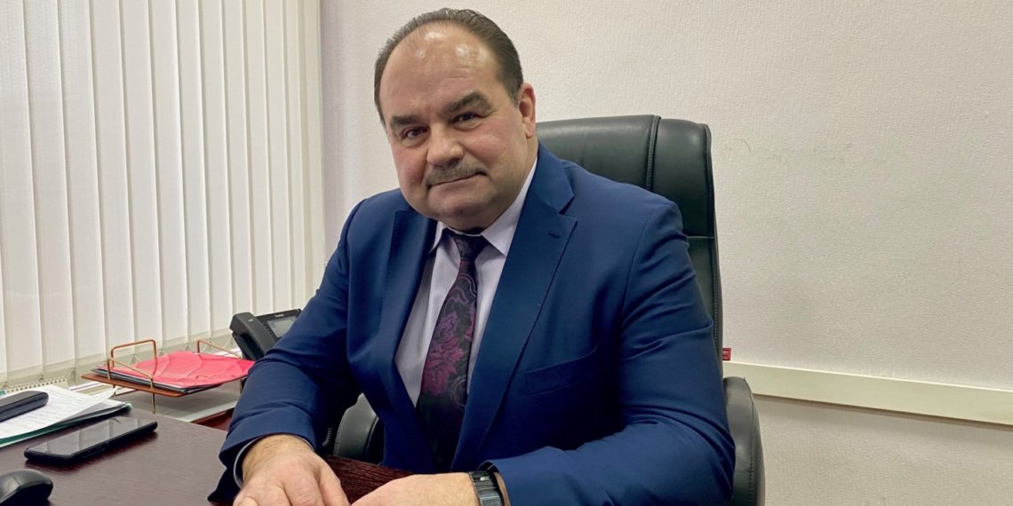 Силовики нагрянули с обысками в кабинет главы ГЖИ Новосибирской области