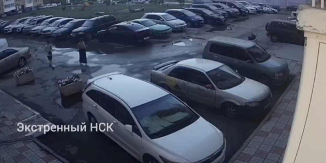 Жительница Новосибирска пожаловалась на преследования со стороны подростка