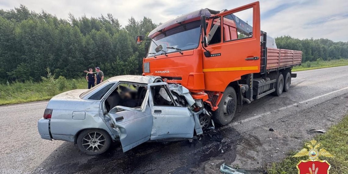 Четыре человека погибли в ДТП в Кузбассе
