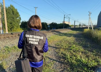 Школьница попала под электричку под Новосибирском