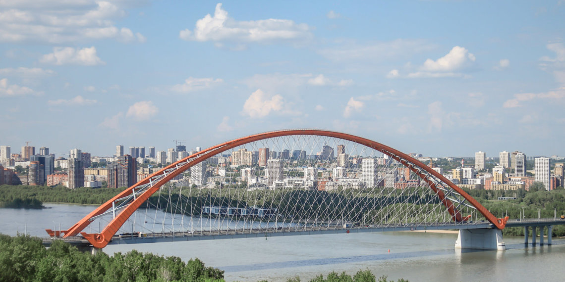 Почему Кировский район Новосибирска востребован у молодых семей: три популярных квартала*